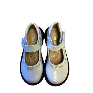 White Adamund shoes B014